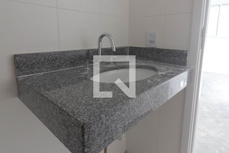 Quarto 1 Banheiro  de apartamento à venda com 2 quartos, 56m² em Vila Rosalia, Guarulhos