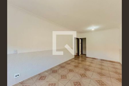 Sala de apartamento para alugar com 2 quartos, 110m² em Q 18, Brasília