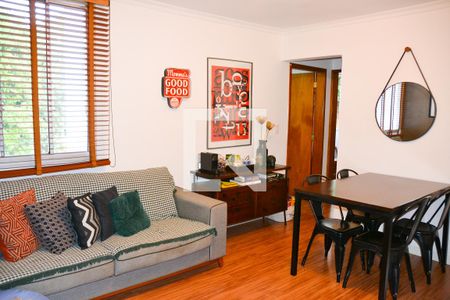 Sala de apartamento à venda com 2 quartos, 58m² em São José, São Caetano do Sul