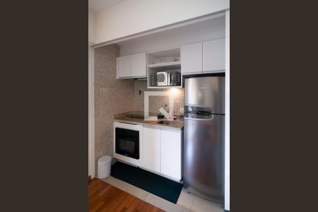 Cozinha de apartamento para alugar com 2 quartos, 56m² em Bela Vista, São Paulo