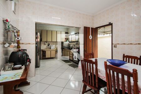 Cozinha de casa à venda com 3 quartos, 270m² em Vila Hamburguesa, São Paulo