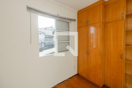 Quarto de apartamento para alugar com 2 quartos, 47m² em Vila Araguaia, São Paulo
