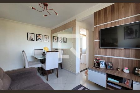 Sala de apartamento para alugar com 2 quartos, 49m² em Parque Sao Vicente, Santo André