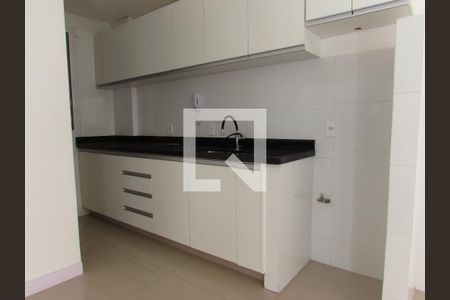 Cozinha de apartamento para alugar com 2 quartos, 55m² em Parque Monte Alegre, Taboão da Serra