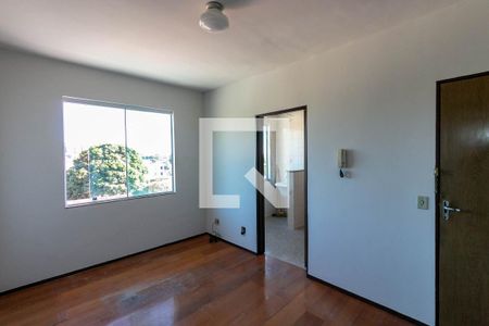 Sala de apartamento à venda com 2 quartos, 66m² em Salgado Filho, Belo Horizonte