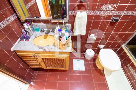 Casa à venda com 430m², 4 quartos e 4 vagas Casa à venda com 430m², 4 quartos e 4 vagasBanheiro da Suíte 4