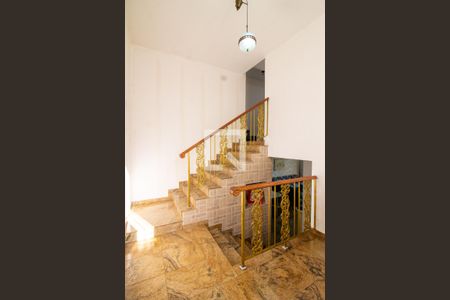 Casa à venda com 430m², 4 quartos e 4 vagas Casa à venda com 430m², 4 quartos e 4 vagasHall de Entrada