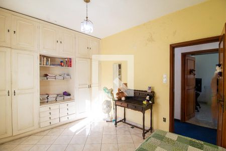 Casa à venda com 430m², 4 quartos e 4 vagas Casa à venda com 430m², 4 quartos e 4 vagasSuíte 2