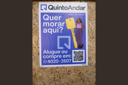 Casa à venda com 430m², 4 quartos e 4 vagas Casa à venda com 430m², 4 quartos e 4 vagasPlaquinha