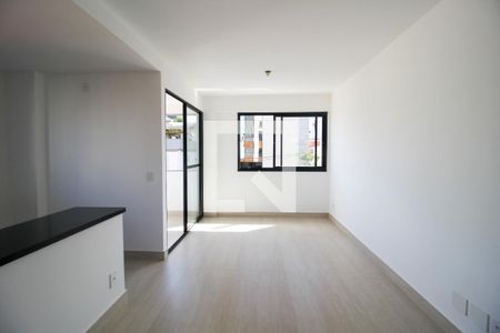 Apartamento à venda com 64m², 2 quartos e 1 vagaSala/Cozinha