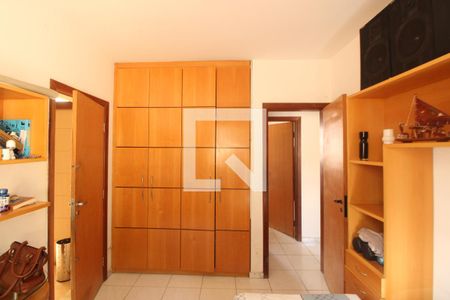 Quarto  de apartamento para alugar com 3 quartos, 130m² em Grajaú, Belo Horizonte