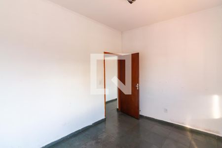 Quarto 2 de casa para alugar com 7 quartos, 200m² em Vila Osasco, Osasco