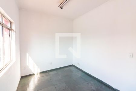 Quarto 2 de casa para alugar com 7 quartos, 200m² em Vila Osasco, Osasco
