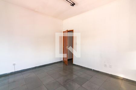 Quarto 1 de casa para alugar com 7 quartos, 200m² em Vila Osasco, Osasco