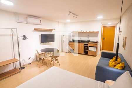 Quarto  de kitnet/studio para alugar com 1 quarto, 32m² em Centro, Rio de Janeiro