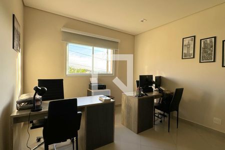 Escritório de casa de condomínio para alugar com 3 quartos, 260m² em Alphaville, Santana de Parnaíba