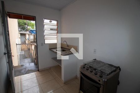 Cozinha de kitnet/studio para alugar com 1 quarto, 30m² em Jardim Bonfiglioli, São Paulo