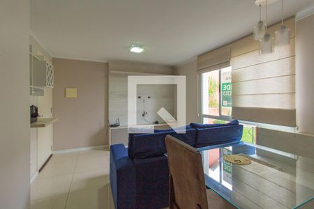 Sala de apartamento à venda com 2 quartos, 55m² em Mato Grande, Canoas
