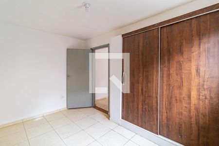 Quarto / Sala de casa para alugar com 1 quarto, 30m² em Jardim Bonfiglioli, São Paulo