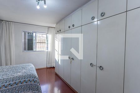Suite de casa à venda com 3 quartos, 200m² em Parque Sao Domingos, São Paulo