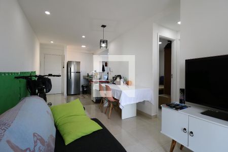 Sala de apartamento à venda com 2 quartos, 50m² em Parque Novo Oratório, Santo André