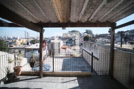 Vista de casa à venda com 5 quartos, 144m² em Vila Buenos Aires, São Paulo
