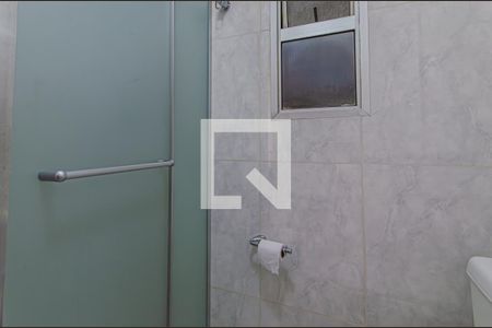 Banheiro de apartamento à venda com 1 quarto, 42m² em Vila Mariana, São Paulo