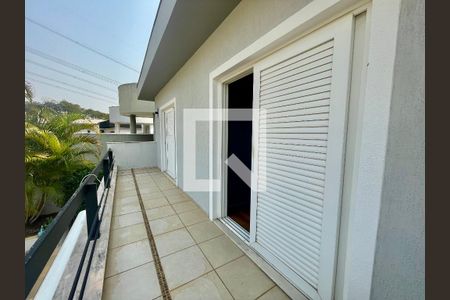 Casa de condomínio à venda com 380m², 5 quartos e 4 vagas Casa de condomínio à venda com 380m², 5 quartos e 4 vagasVaranda dos quartos