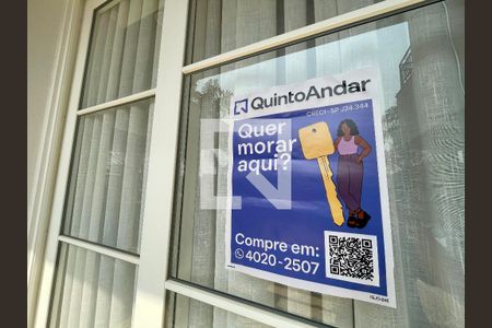 Casa de condomínio à venda com 380m², 5 quartos e 4 vagas Casa de condomínio à venda com 380m², 5 quartos e 4 vagasPlaquinha instalada