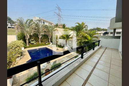 Casa de condomínio à venda com 380m², 5 quartos e 4 vagas Casa de condomínio à venda com 380m², 5 quartos e 4 vagasVaranda dos quartos
