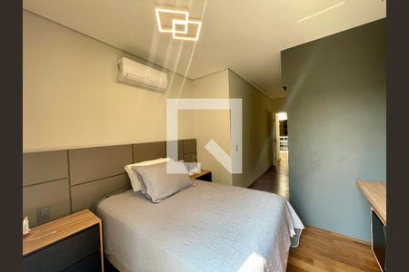 Casa de condomínio à venda com 380m², 5 quartos e 4 vagas Casa de condomínio à venda com 380m², 5 quartos e 4 vagasSuíte 4