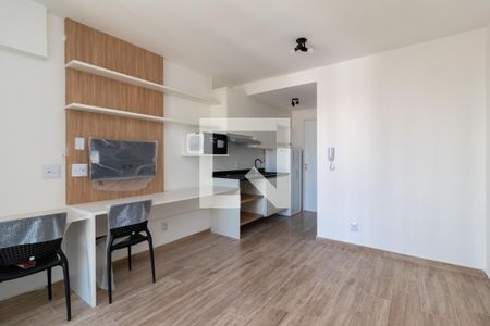 Apartamento para alugar com 25m², 1 quarto e sem vagaSala e Quarto