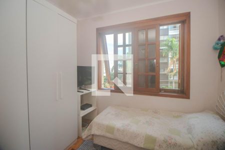 Quarto 2 de apartamento à venda com 2 quartos, 60m² em Rio Branco, Porto Alegre