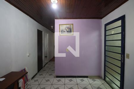Sala 1 de casa à venda com 3 quartos, 190m² em Guajuviras, Canoas