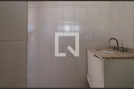 banheiro social_4 de apartamento à venda com 2 quartos, 48m² em Jardim Climax, São Paulo