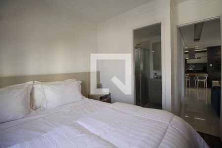 Suite de apartamento à venda com 2 quartos, 74m² em Vila Ester (zona Norte), São Paulo