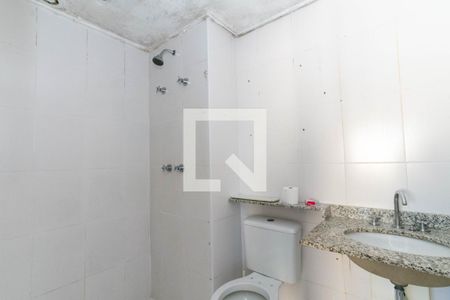 Banheiro de apartamento à venda com 1 quarto, 38m² em Jardim Flor da Montanha, Guarulhos