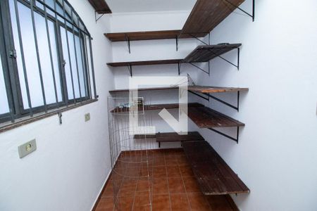 Dispensa de casa para alugar com 3 quartos, 242m² em Campestre, Santo André