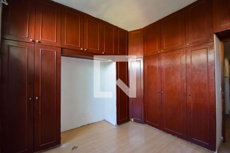 Quarto 2 (Suíte) de casa para alugar com 2 quartos, 180m² em Cascadura, Rio de Janeiro