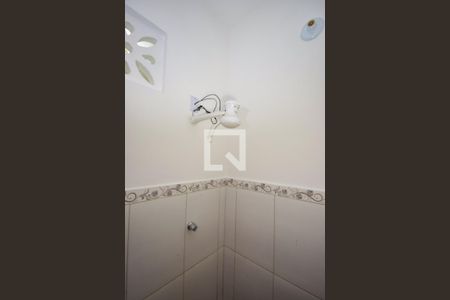 Banheiro de casa para alugar com 2 quartos, 179m² em Cascadura, Rio de Janeiro