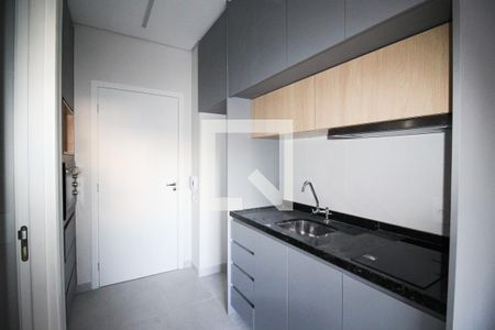Cozinha de apartamento para alugar com 1 quarto, 24m² em Vila Olímpia, São Paulo