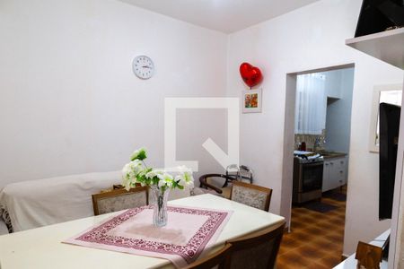 Sala de casa para alugar com 1 quarto, 50m² em Jardim Vila Galvao, Guarulhos