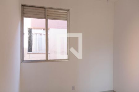 Quarto de apartamento para alugar com 3 quartos, 64m² em Camargos, Belo Horizonte