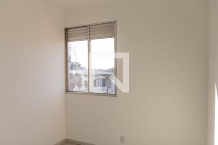 Quarto de apartamento para alugar com 3 quartos, 64m² em Camargos, Belo Horizonte