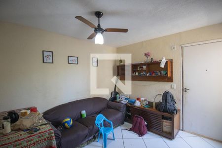 Sala de apartamento para alugar com 2 quartos, 44m² em Venda da Cruz, São Gonçalo