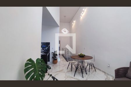 Sala de casa à venda com 3 quartos, 260m² em Morro do Confisco, Contagem