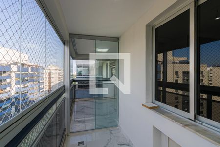 Varanda de apartamento à venda com 3 quartos, 180m² em Barra da Tijuca, Rio de Janeiro