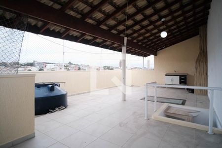 Casa à venda com 350m², 2 quartos e 3 vagas Casa à venda com 350m², 2 quartos e 3 vagasÁrea Externa