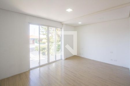 Sala de casa para alugar com 3 quartos, 120m² em Jardim Monte Azul, São Paulo
