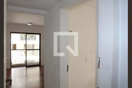 Sala / Porta de entrada de apartamento à venda com 2 quartos, 61m² em Lapa, São Paulo